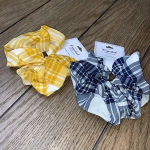 ⭐️3/$25⭐️ Plaid Gingham check scrunchie set